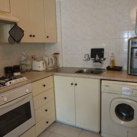 Welcome House Hotel ลาร์นาคา ภายนอก รูปภาพ