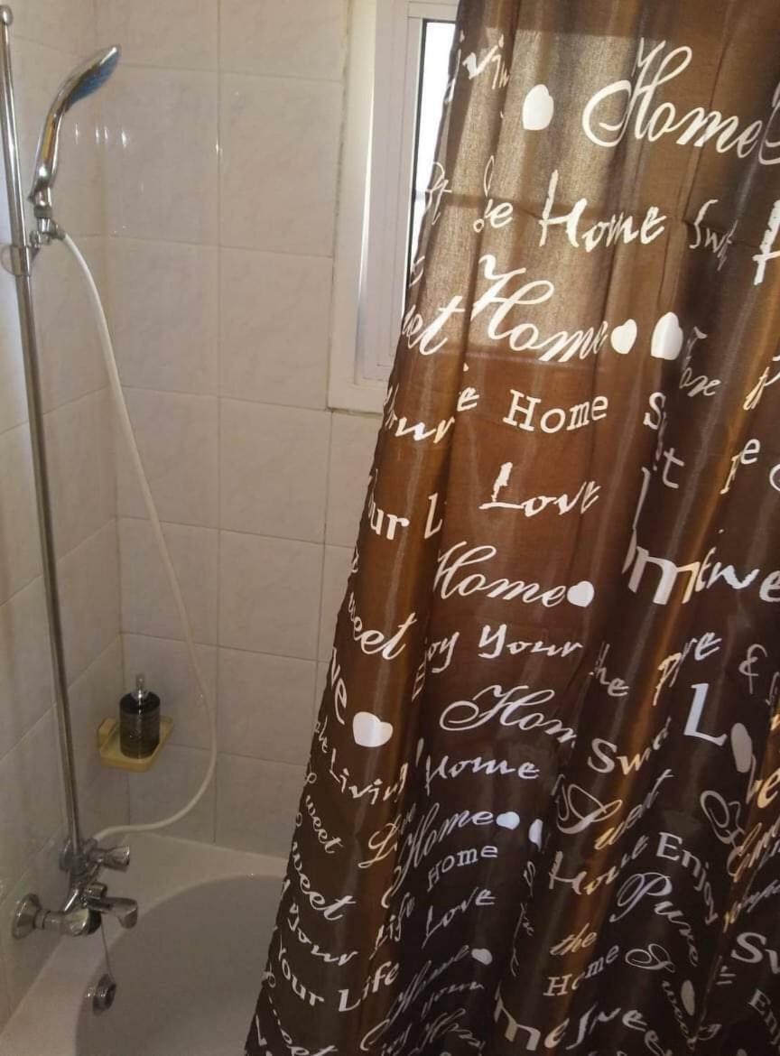 Welcome House Hotel ลาร์นาคา ภายนอก รูปภาพ